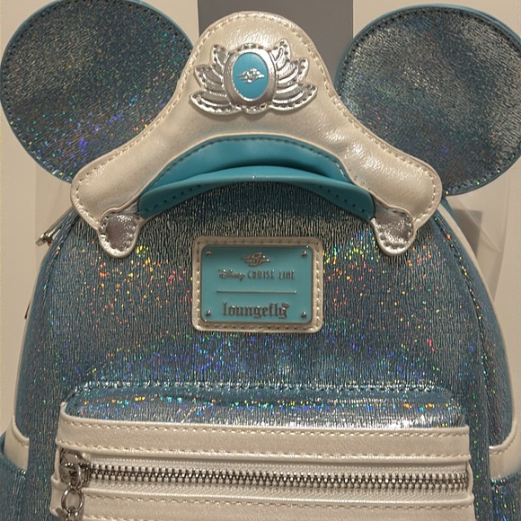 NEW Disney Cruise Line 25th Anniversary Shimmering Seas Loungefly Mini bag - Picture 8 of 12